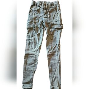 American Eagle Outfitters Women's Straight Leg Cargo Jeans - Olive Green